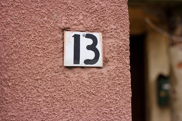 Quels sont les avantages d'une plaque de numérotation de maison ?
