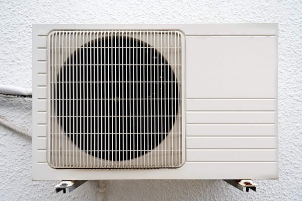 Quelles sont les différentes options de climatisation proposées par une entreprise spécialisée ?