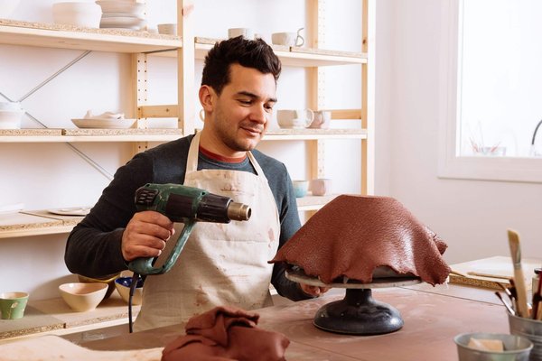 Meilleur décapeur thermique professionnel : combien cela coûte ?